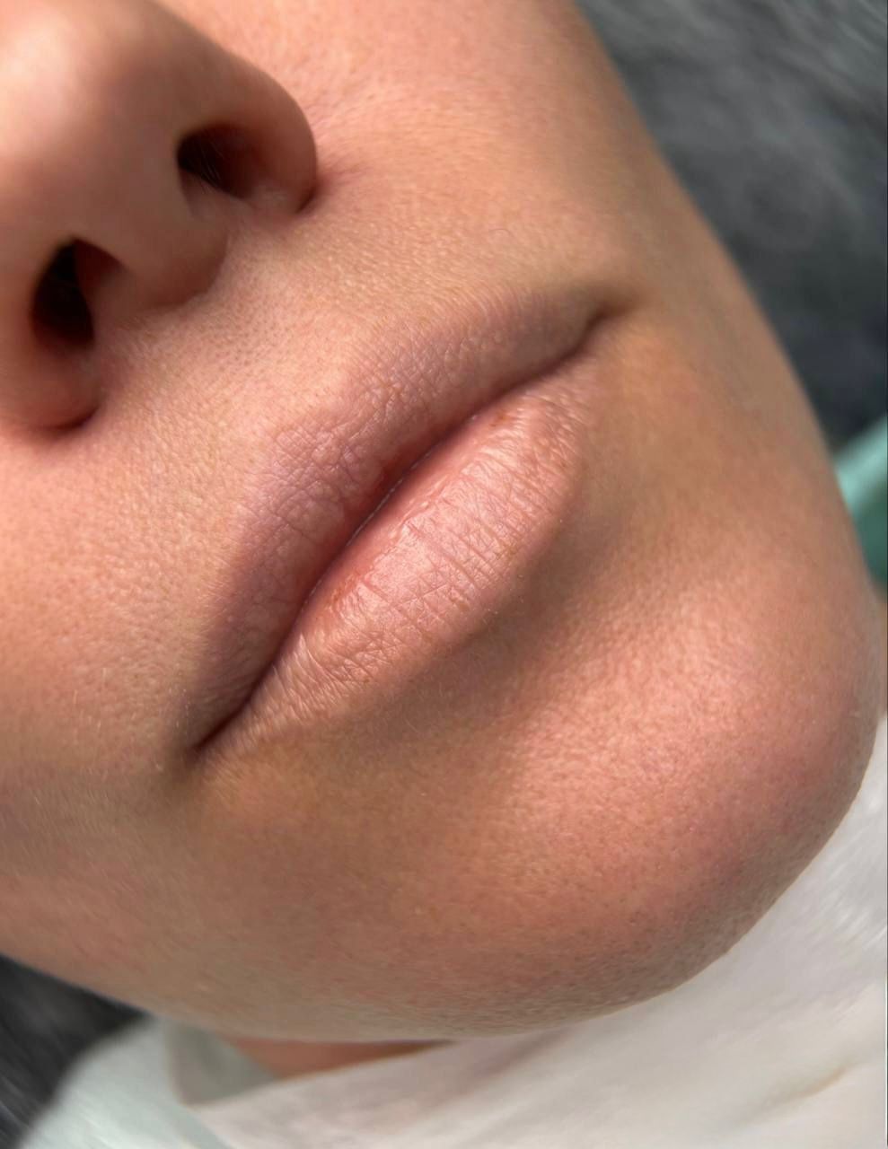 Натуральный нюдовый тон