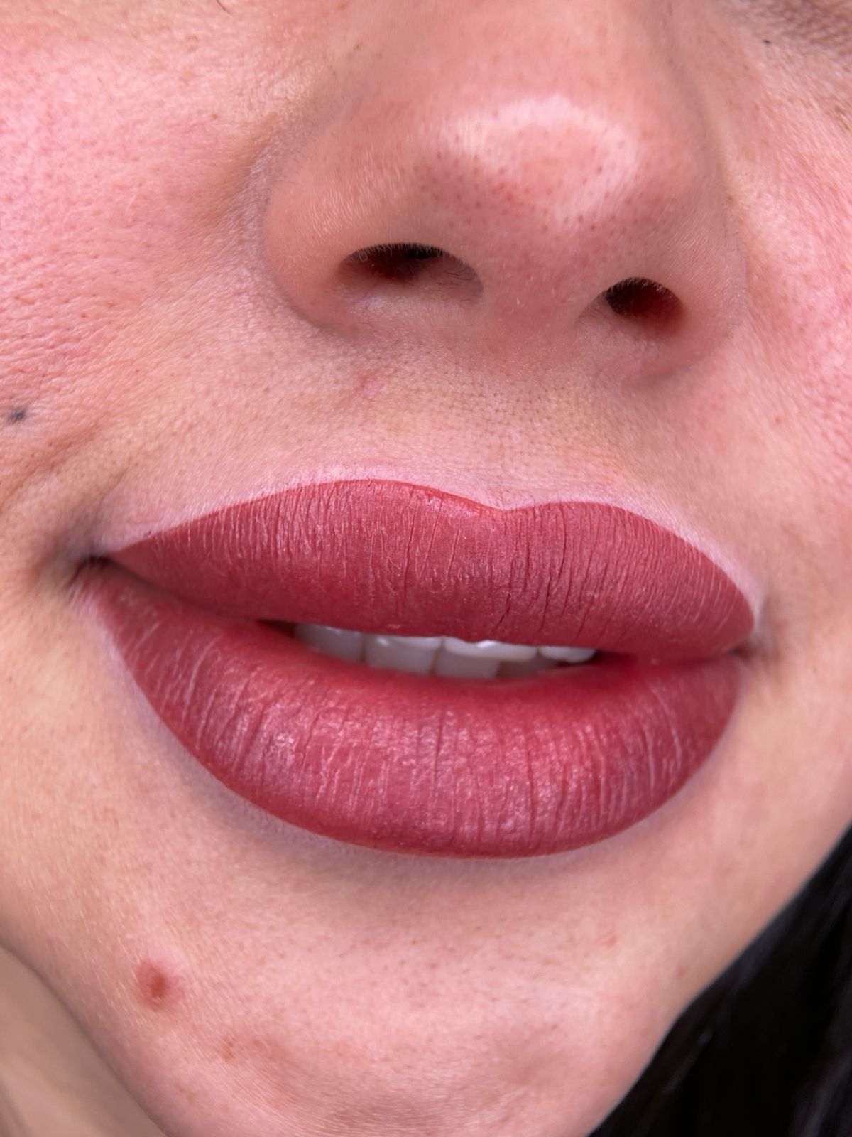 Розово-красный перманент